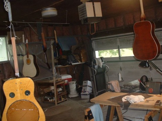 Dan Brooks' Resophonic Guitar shop
